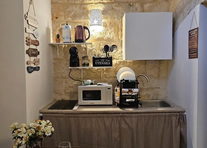 Casa Petra * בארי